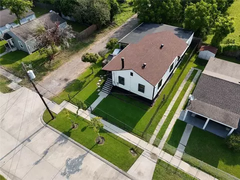 1702 Tita St, New Orleans, LA 70114