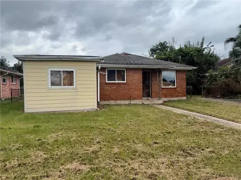 6627 Foch Rd, New Orleans, LA 70126