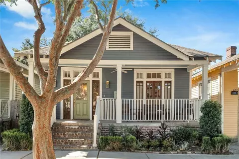 2236 Upperline St, New Orleans, LA 70115