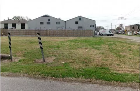 746 Carrollton Ave, Metairie, LA 70005