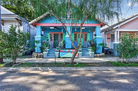 2504 Dabadie St, New Orleans, LA 70119