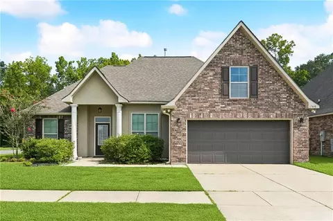 17419 Waterloo Dr, Baton Rouge, LA 70817