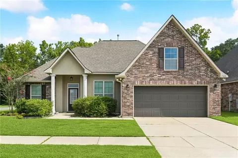 17419 Waterloo Dr, Baton Rouge, LA 70817