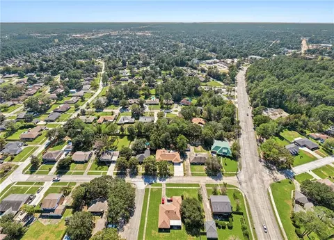 View/Area - 75 E Pinewood Dr, Slidell, LA 70458 photo 5 of 6