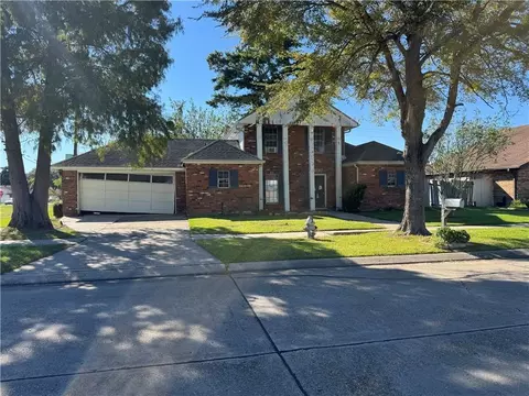 3836 Hillcrest Dr, Marrero, LA 70072