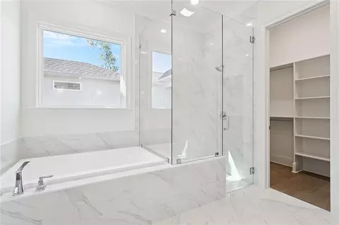 Bath - 4245 Cypress Point Dr, Covington, LA 70433 photo 4 of 5