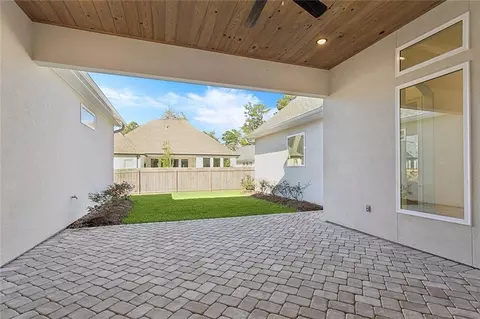 Exterior - 4245 Cypress Point Dr, Covington, LA 70433 photo 2 of 5