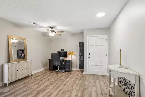 Entry Way - 202 Sixth St, Luling, LA 70070 photo 1 of 1