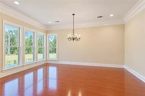 Living - 231 Beebalm Cir, Covington, LA 70435 photo 3 of 3