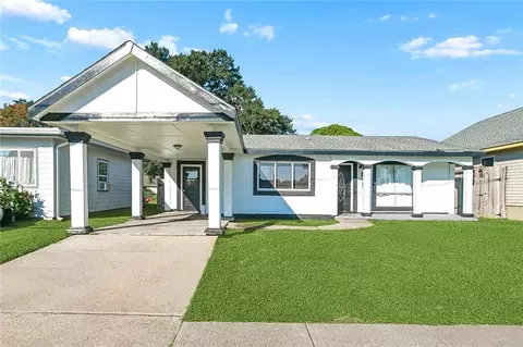 Exterior - 3821 Florida Ave, Kenner, LA 70065 photo 2 of 5