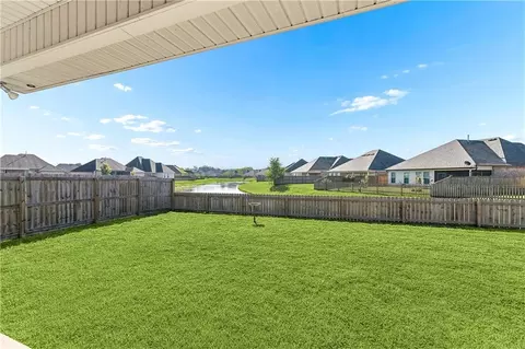 Exterior - 341 Settlement Ct, Slidell, LA 70458 photo 2 of 3