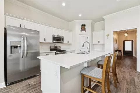 Kitchen - 341 Settlement Ct, Slidell, LA 70458 photo 2 of 2