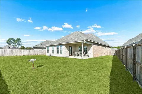 Exterior - 341 Settlement Ct, Slidell, LA 70458 photo 3 of 3