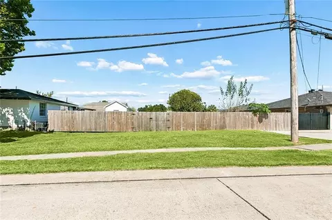 1804 32nd St, Kenner, LA 70065