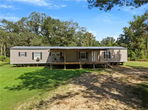 13135 Shannon Ln, Hammond, LA 70401