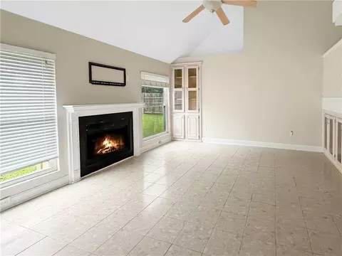 Living - 1837 Kings Row Row, Slidell, LA 70461 photo 1 of 3