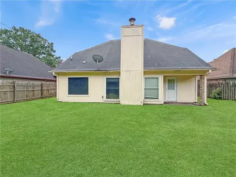 Exterior - 1837 Kings Row Row, Slidell, LA 70461 photo 3 of 3
