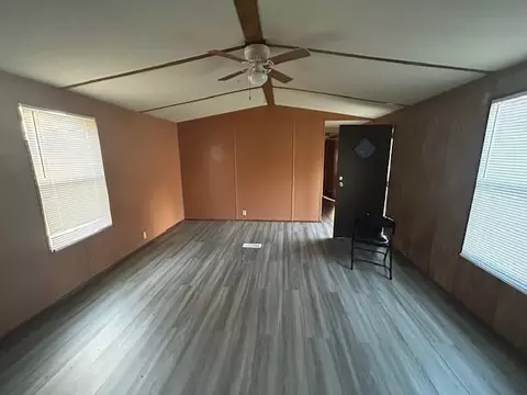 Living - 61314-18 Bennett Rd, Amite, LA 70422 photo 1 of 3