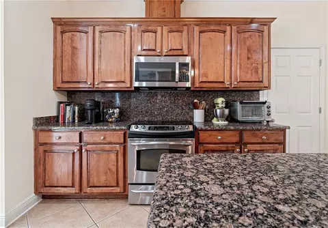 Kitchen - 312 Annette Dr, Slidell, LA 70458 photo 3 of 4