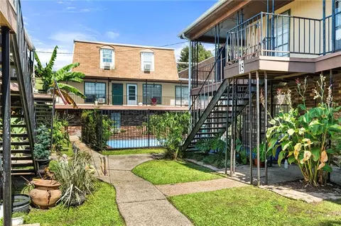 6200 Riverside Dr #438, Metairie, LA 70003