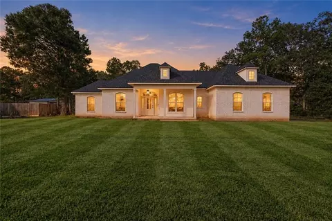 12117 Northwood Dr, Hammond, LA 70403