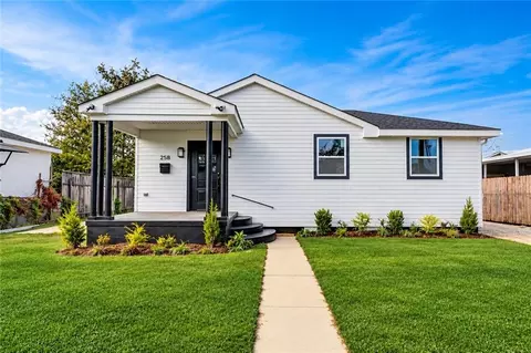 258 East Ave, Harahan, LA 70123