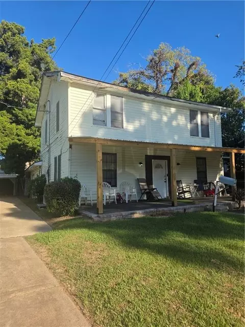 2226 Olive St, Alexandria, LA 71301