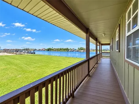 Exterior - 800 Anna St, Lafitte, LA 70067 photo 6 of 6
