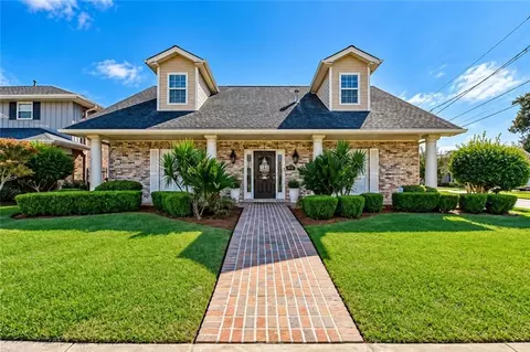 4742 Folse Dr, Metairie, LA 70006