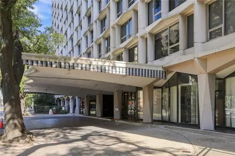 2100 St Charles Ave #3B, New Orleans, LA 70130