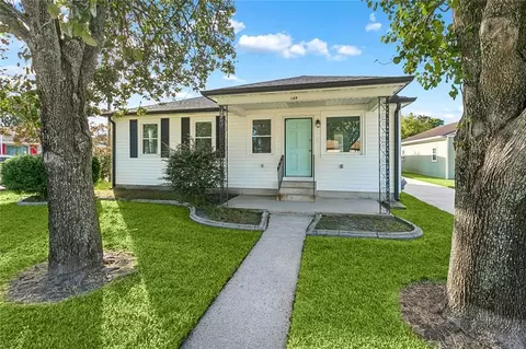 169 Destrehan Dr, Destrehan, LA 70047