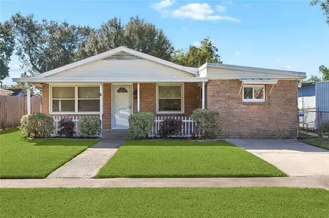 4220 Barnard St, Metairie, LA 70001