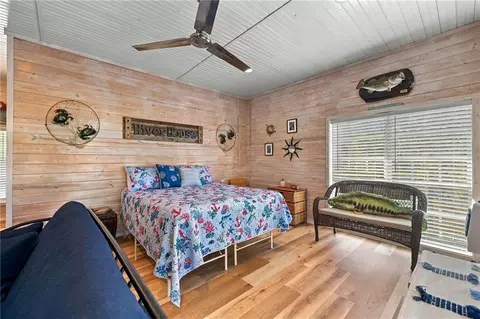 Bedroom - 20481 Swamp Rd, Springfield, LA 70462 photo 1 of 3
