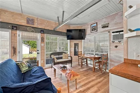 Living - 20481 Swamp Rd, Springfield, LA 70462 photo 1 of 1