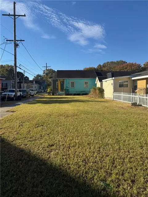 3628 St Claude Ave, New Orleans, LA 70117