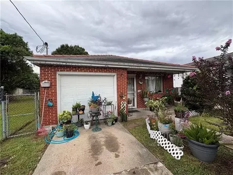 1023 Leboeuf St, New Orleans, LA 70114
