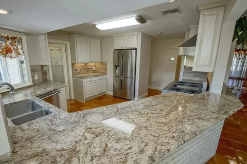 Kitchen - 8 Cathy Dr, Luling, LA 70070 photo 1 of 3