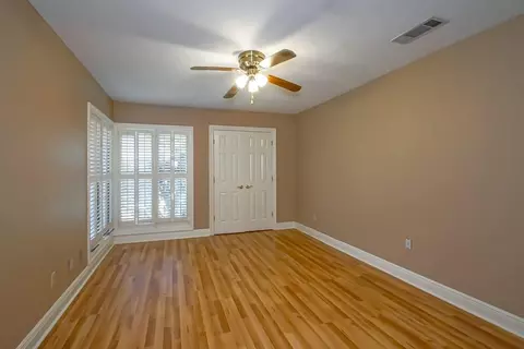 Bedroom - 8 Cathy Dr, Luling, LA 70070 photo 3 of 4