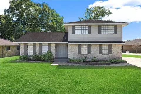 103 Liberty St, Belle Chasse, LA 70037