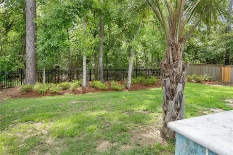 Exterior - 1012 Ox Bow Ct, Covington, LA 70433 photo 5 of 6