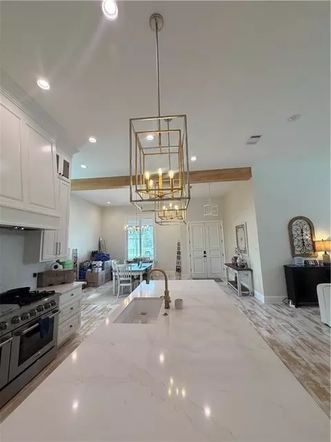 Kitchen - 1012 Ox Bow Ct, Covington, LA 70433 photo 5 of 5