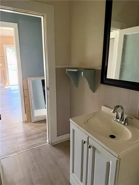 Bath - 408 Pershing Ave, Bunkie, LA 71322 photo 3 of 4
