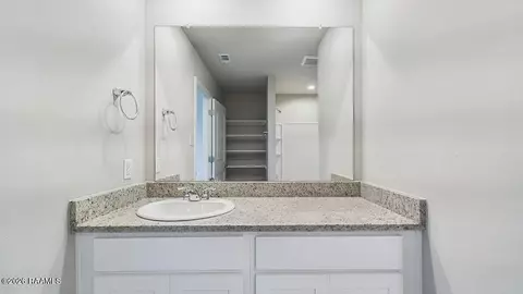 Bath - 178 Colett Dr, Sunset, LA 70584 photo 2 of 2