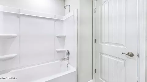 Bath - 178 Colett Dr, Sunset, LA 70584 photo 1 of 2