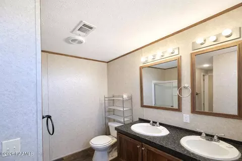 102 Dassas St, Scott, LA 70583 photo 17