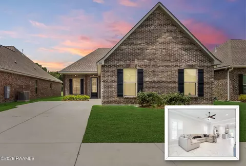 109 Oak Haven Dr, Lafayette, LA 70507