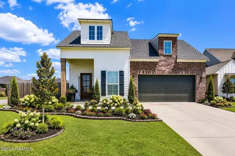 108 Amsterdam Ave, Youngsville, LA 70592