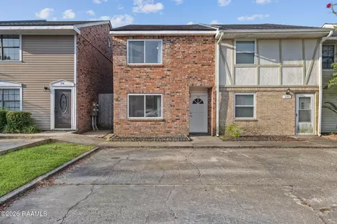 192 Southfield Pkwy, Lafayette, LA 70506
