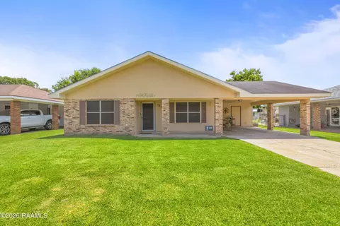 111 Winsor Dr, Lafayette, LA 70507