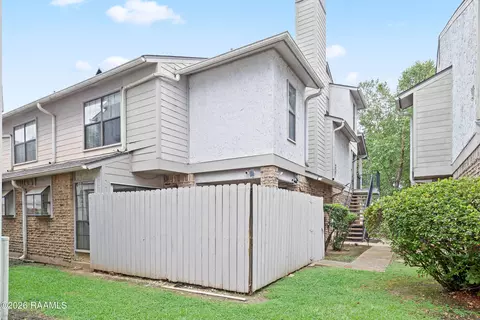 1304 E Bayou Pkwy #5B, Lafayette, LA 70508